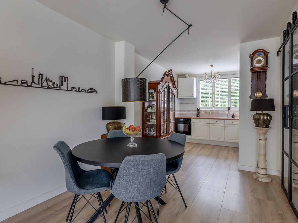 Nehrusingel 30, Rotterdam