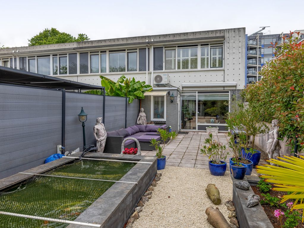 Nehrusingel 30, Rotterdam