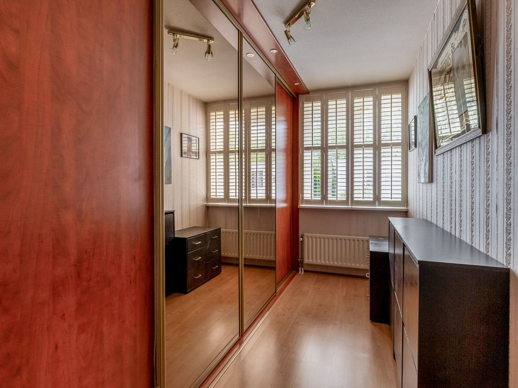 Nehrusingel 30, Rotterdam