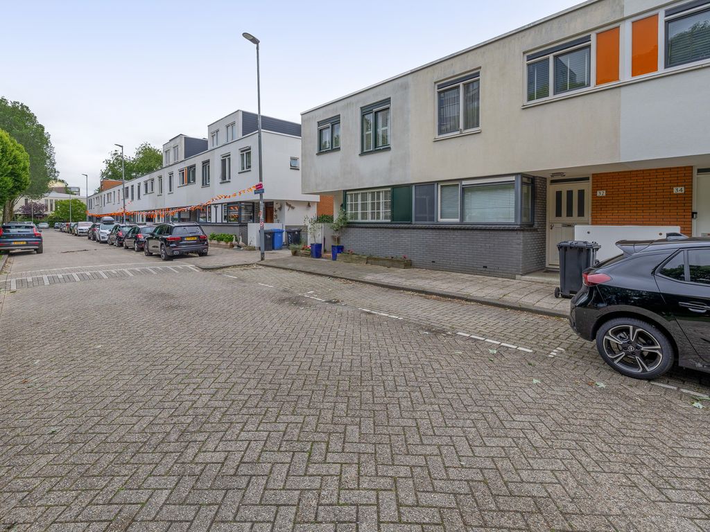 Nehrusingel 30, Rotterdam