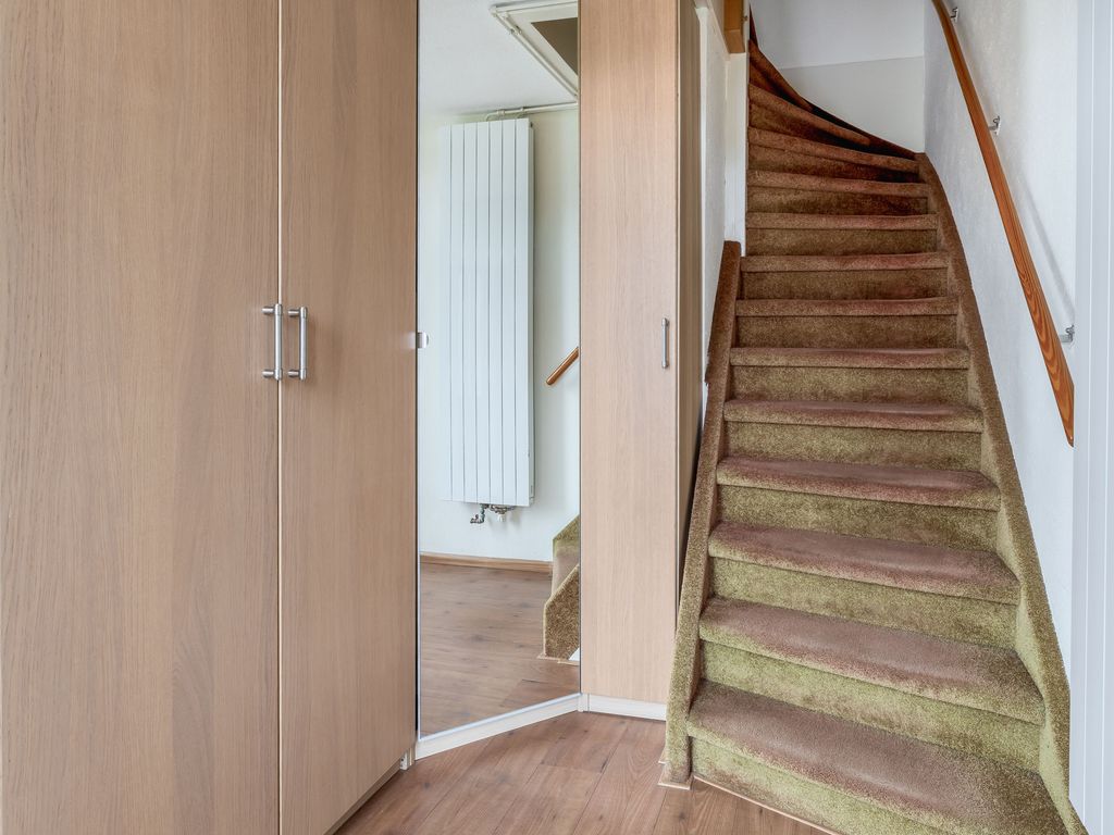 Van Ommerenhaven 6, Barendrecht
