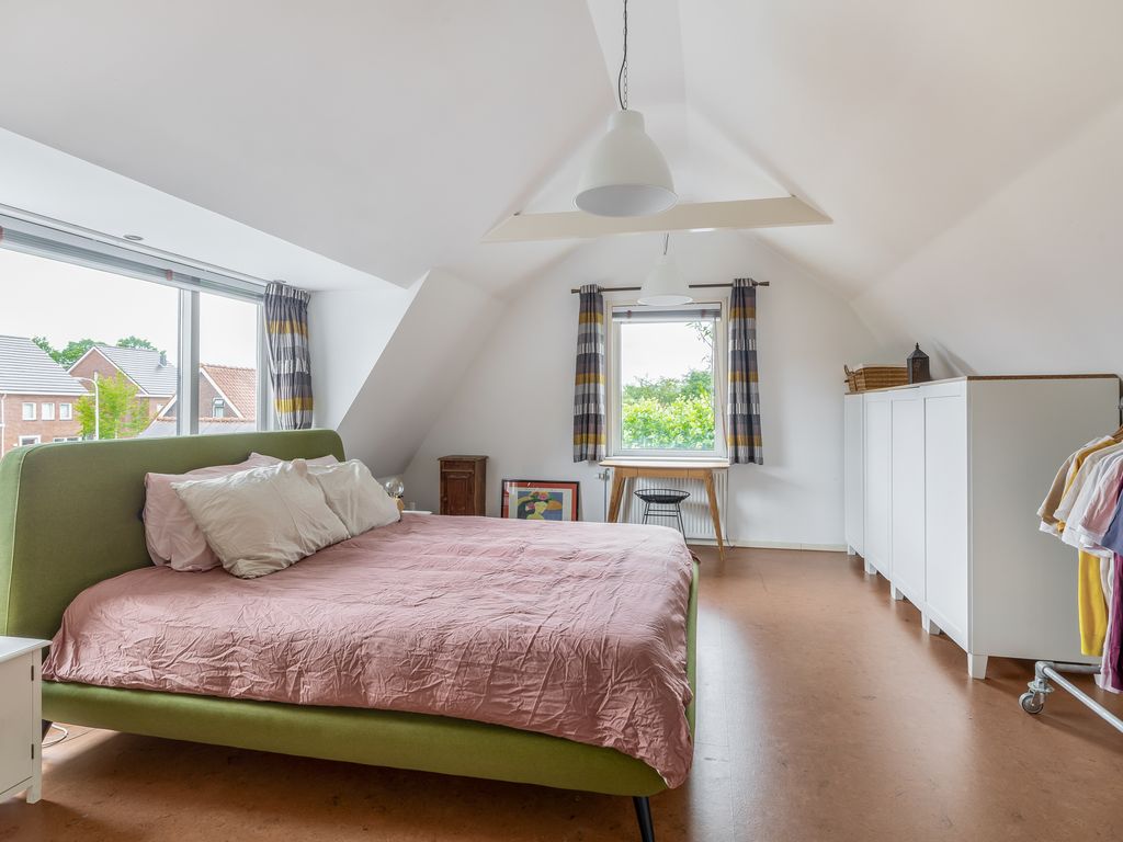 Kerkweg 27, Barendrecht