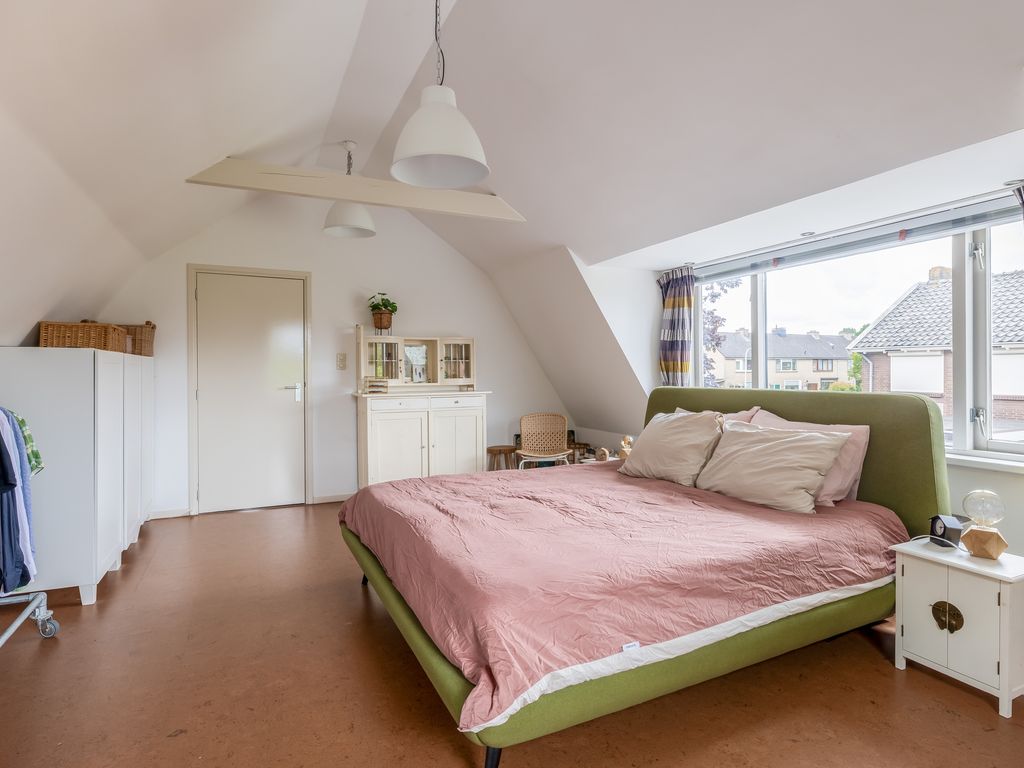 Kerkweg 27, Barendrecht