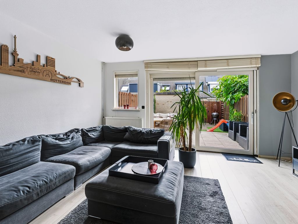 Reinier Kloegstraat 105, Hoogvliet Rotterdam