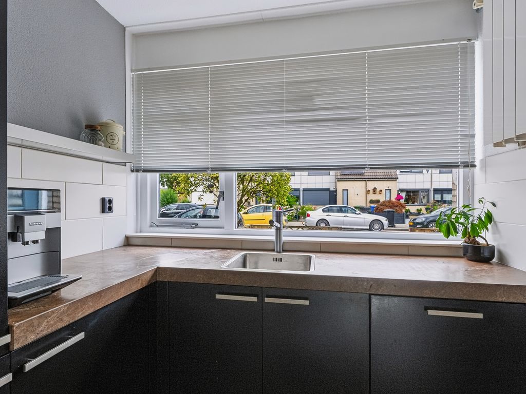 Reinier Kloegstraat 105, Hoogvliet Rotterdam