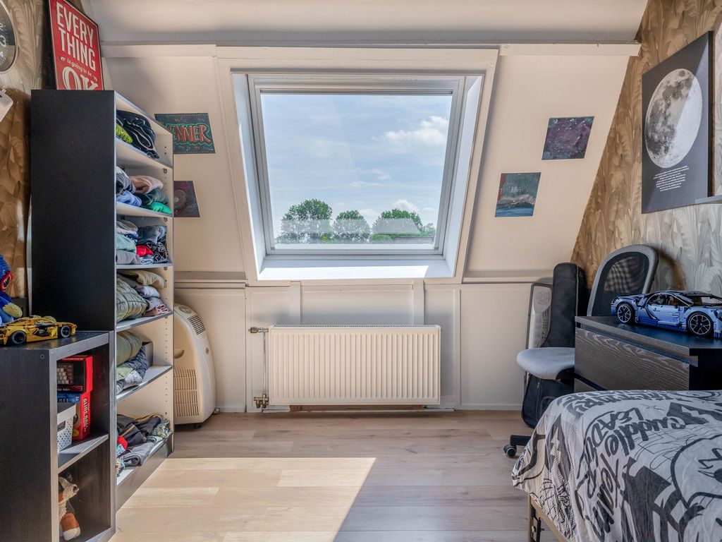Zwaluw 56, Hoogvliet Rotterdam