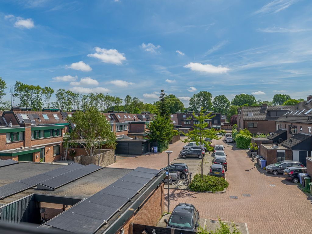 Zwaluw 56, Hoogvliet Rotterdam