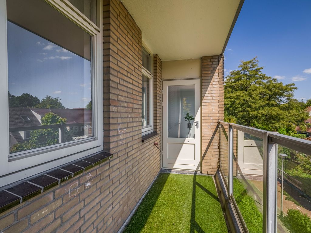 Henry Moorepassage 71, Capelle Aan Den Ijssel