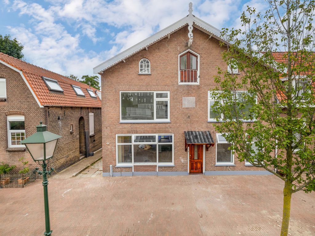 Nieuwedijk 30, Pernis Rotterdam