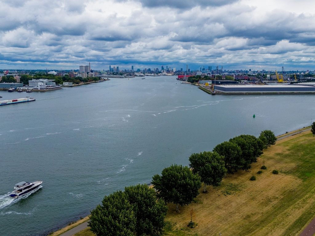Nieuwedijk 30, Pernis Rotterdam