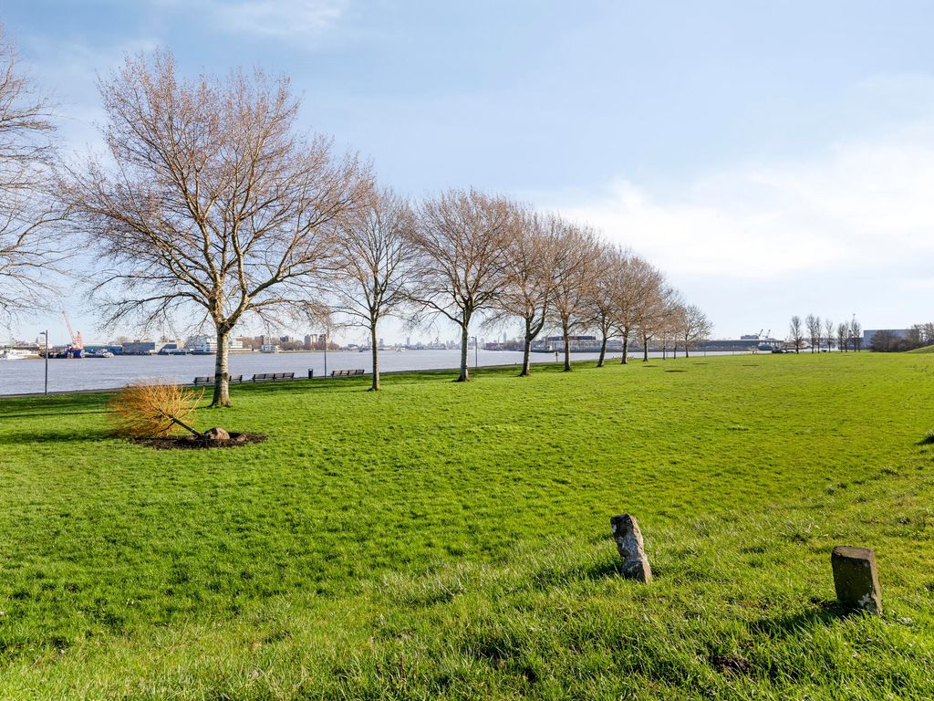 Nieuwedijk 30, Pernis Rotterdam