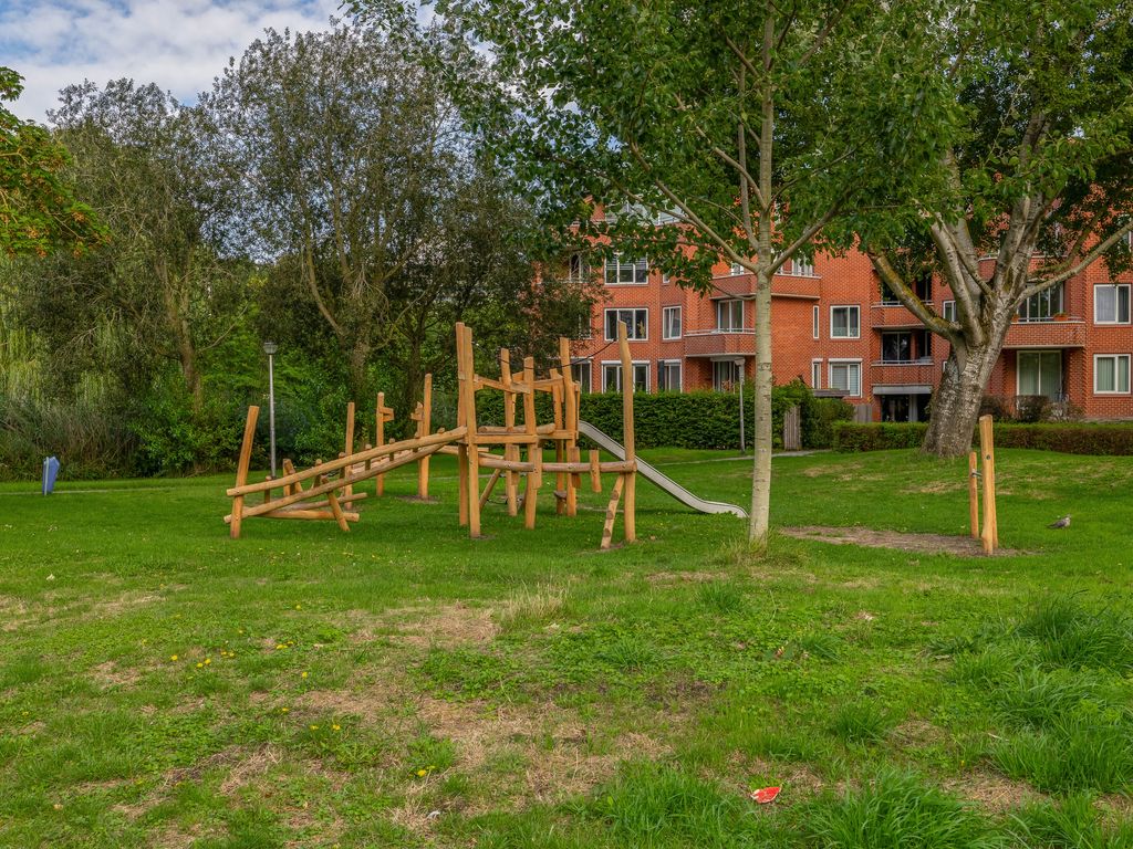 Lemelerberg 137, Capelle Aan Den Ijssel