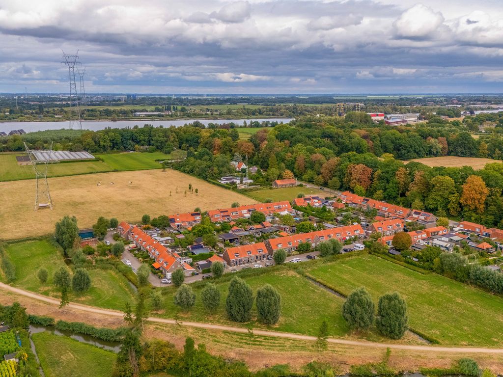 Jhr.Groeninx Van Zoelenstraat 28, Ridderkerk