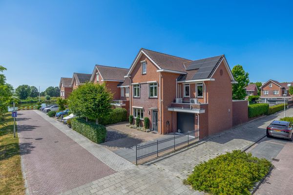 Binnengracht 8, Rhoon