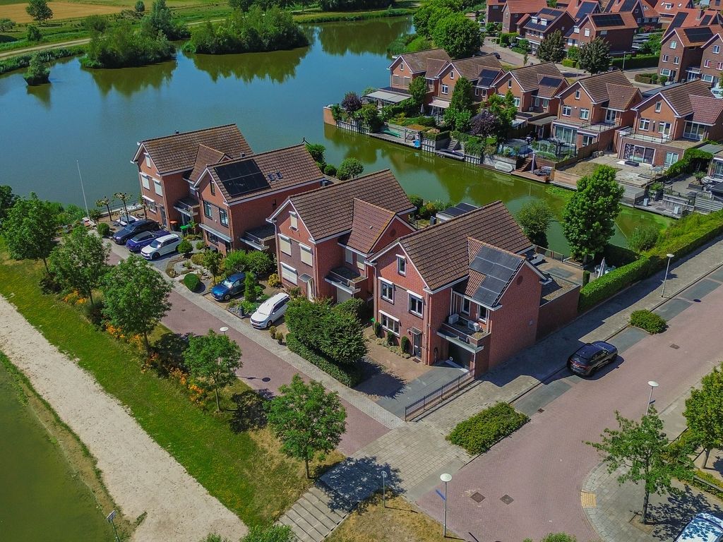 Binnengracht 8, Rhoon