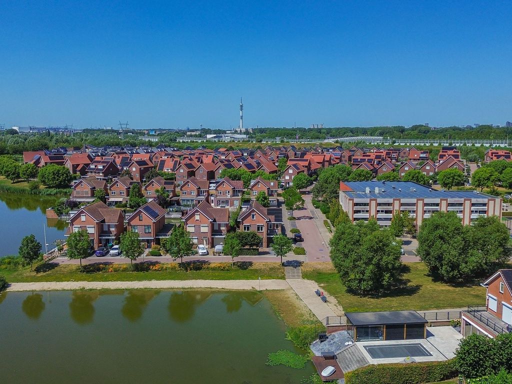 Binnengracht 8, Rhoon