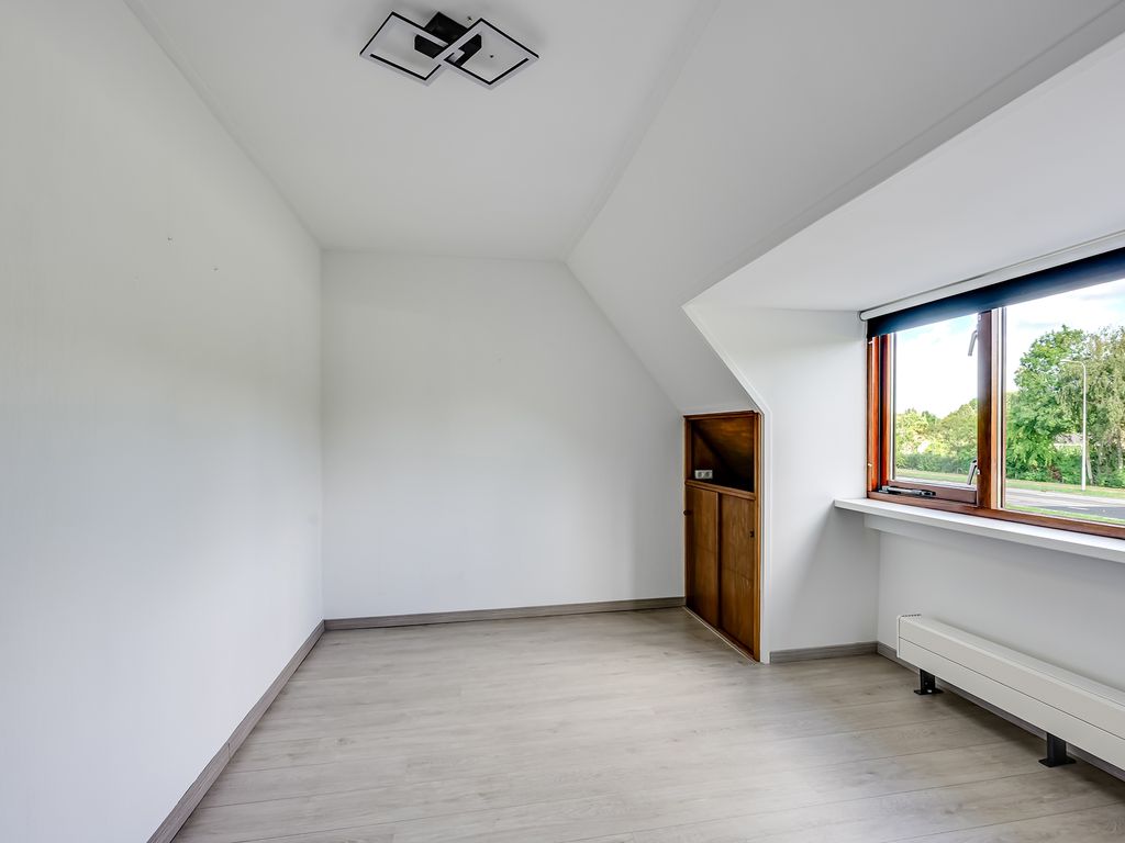 Parallelstraat 32, Rhoon