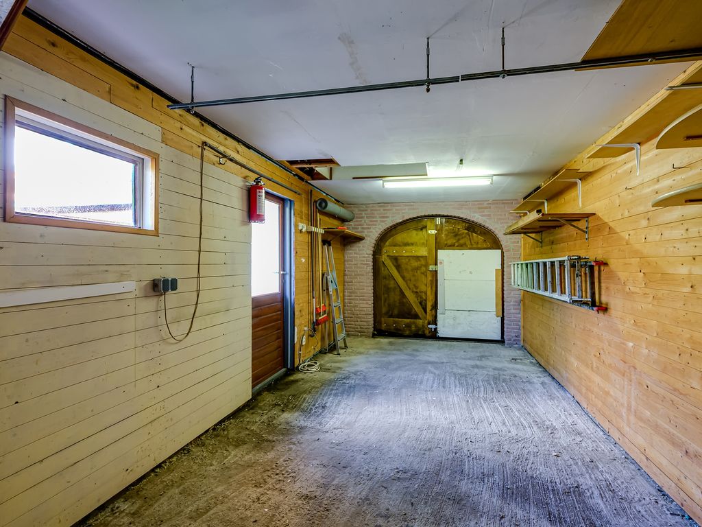Parallelstraat 32, Rhoon