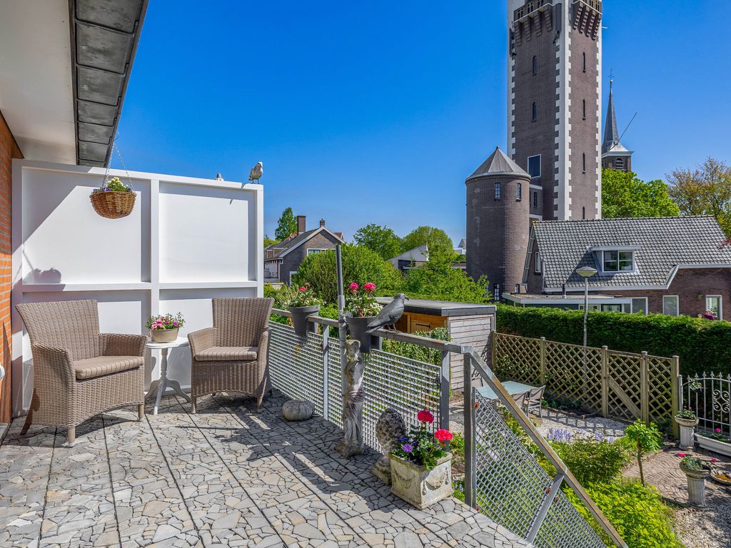 Piet Heinstraat 35, Barendrecht