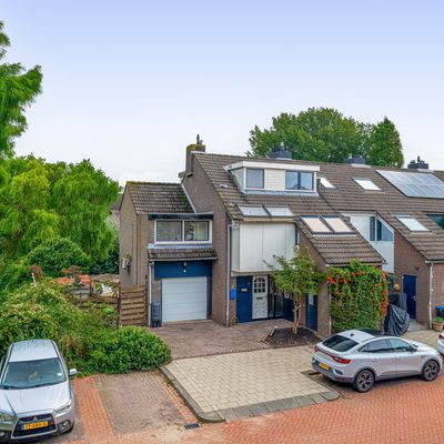 Ottersveen 458, Spijkenisse