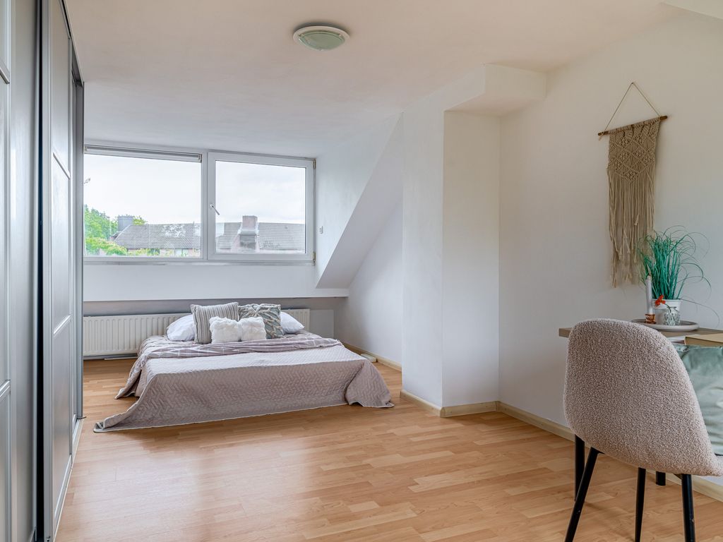 Ottersveen 458, Spijkenisse