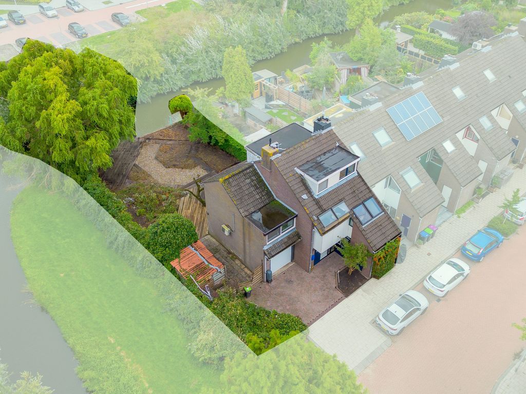Ottersveen 458, Spijkenisse