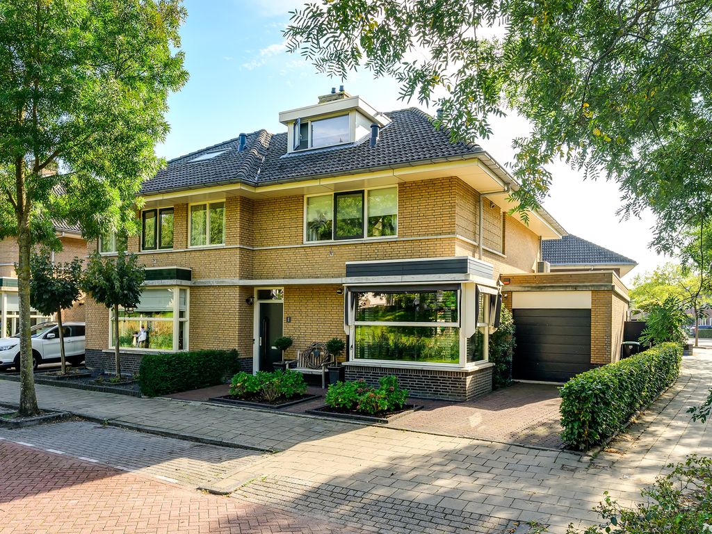Rietleede 1, Barendrecht