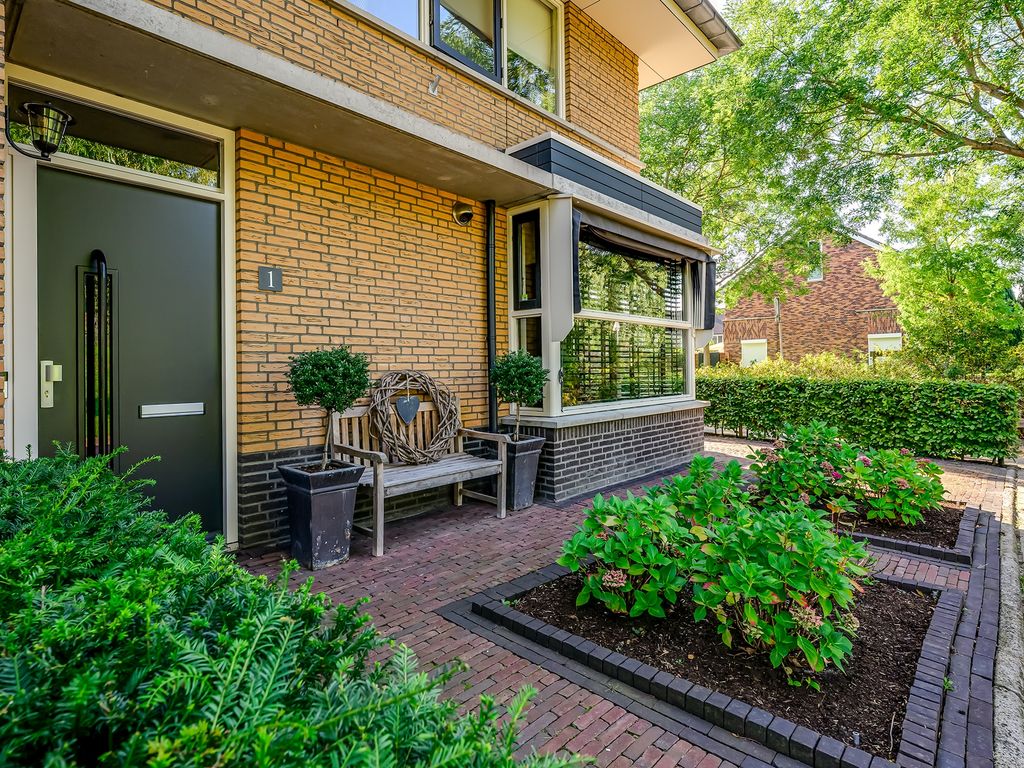 Rietleede 1, Barendrecht