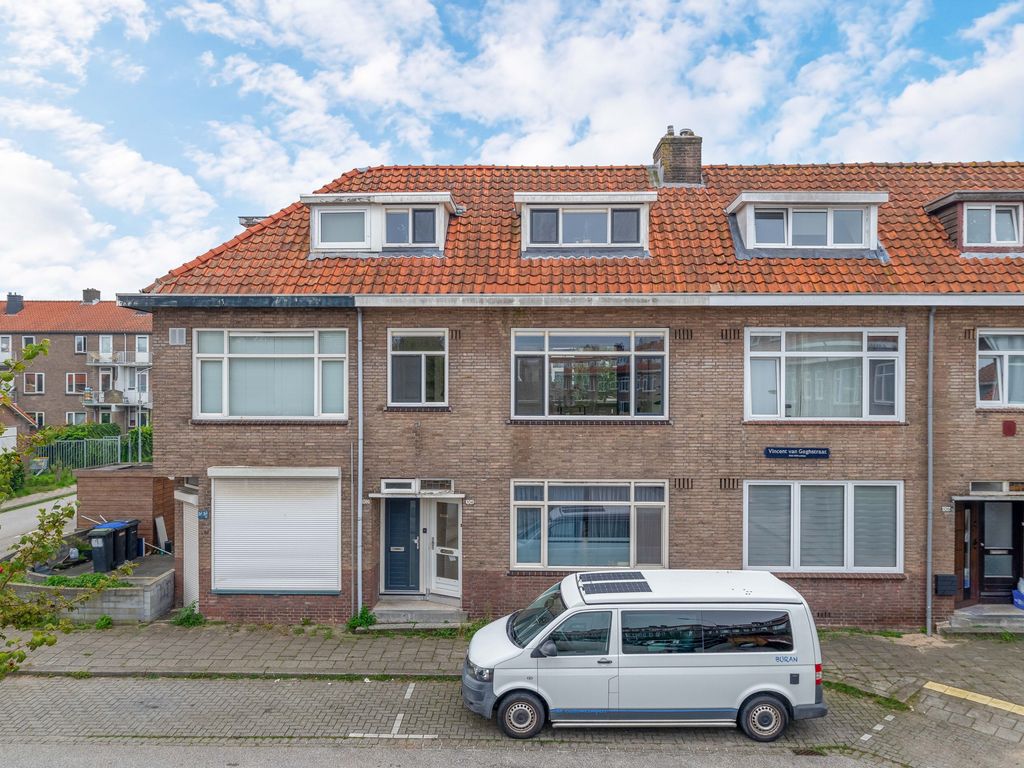 Vincent Van Goghstraat 102, Dordrecht