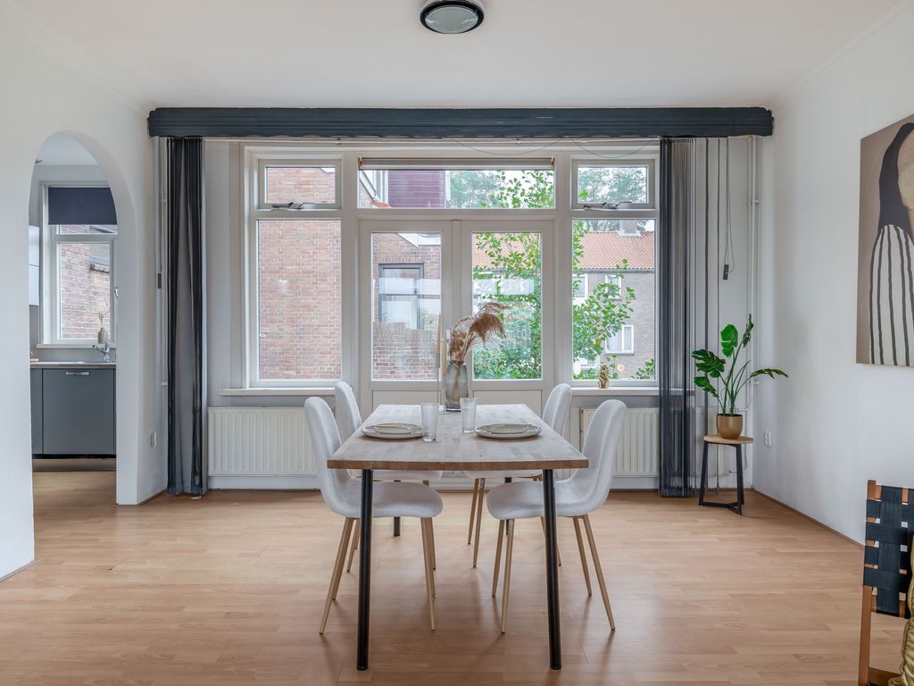 Vincent Van Goghstraat 102, Dordrecht