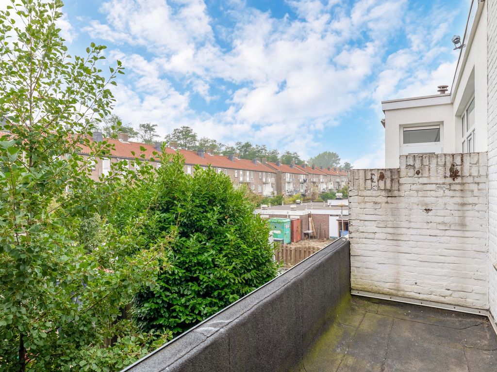 Vincent Van Goghstraat 102, Dordrecht