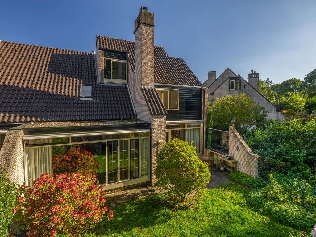 Boeier 103, Barendrecht