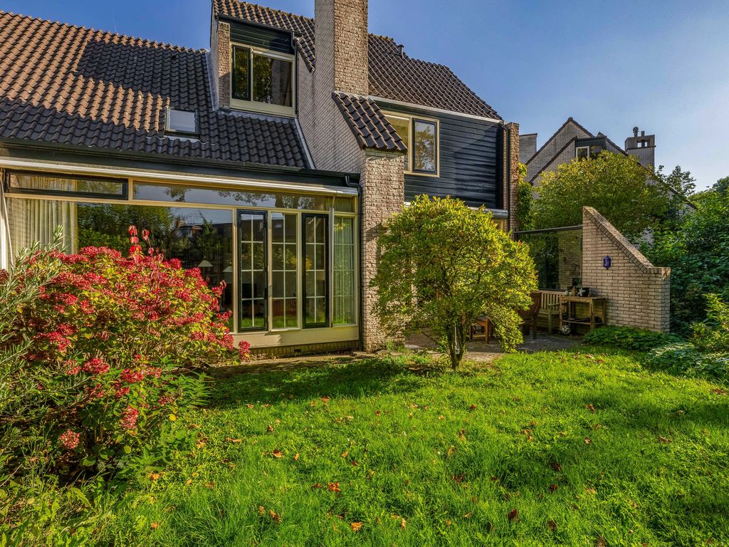 Boeier 103, Barendrecht