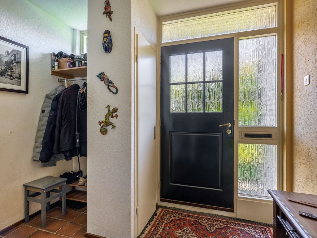 Boeier 103, Barendrecht