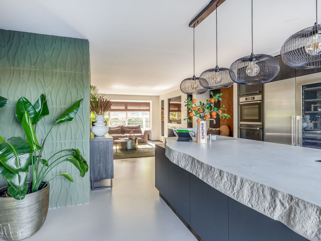 Bouwlust 125, Rhoon