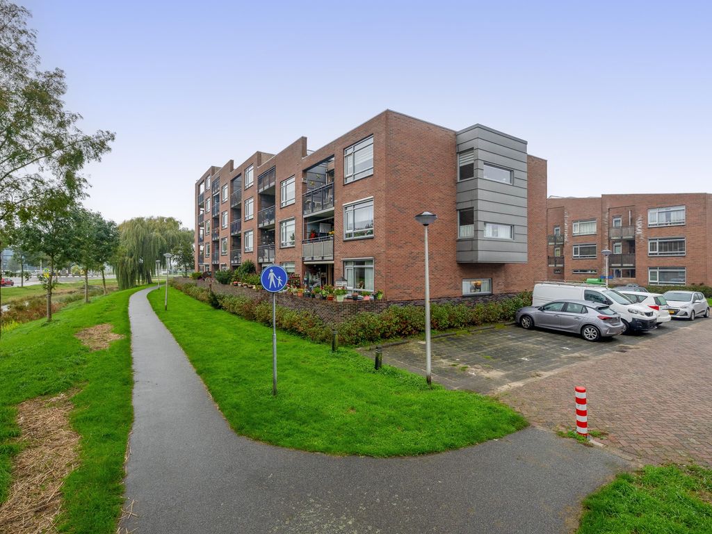 Asselijnhof 16, Bergschenhoek