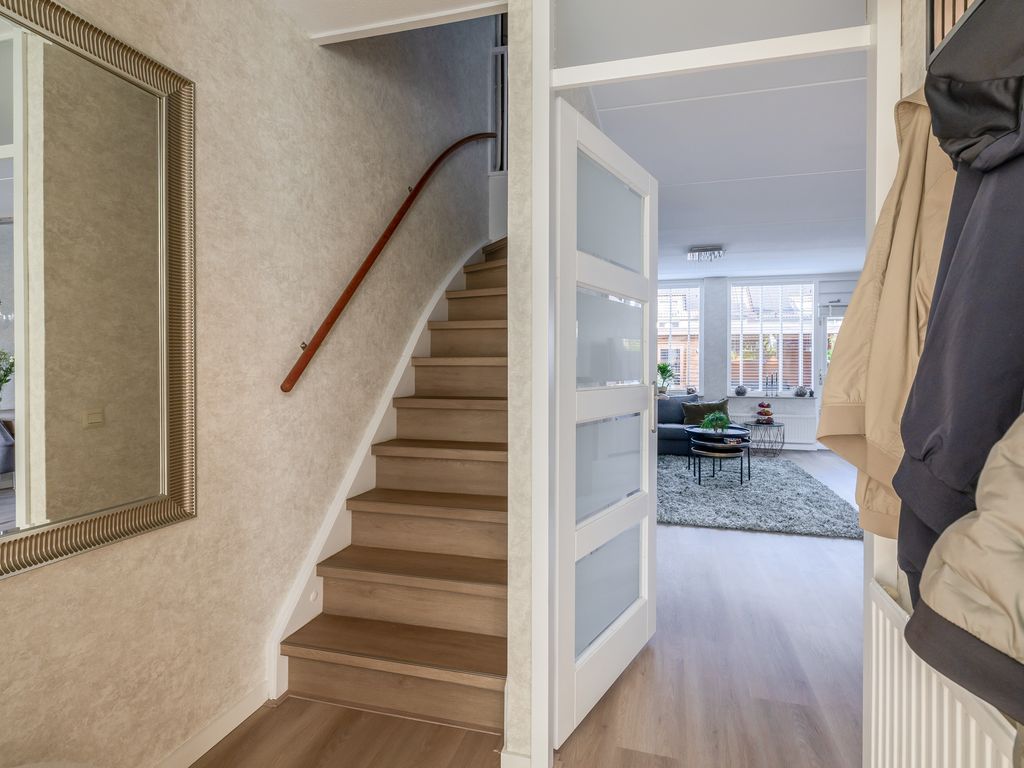 Van Leidenvliet 22, Barendrecht