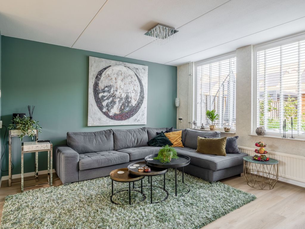 Van Leidenvliet 22, Barendrecht