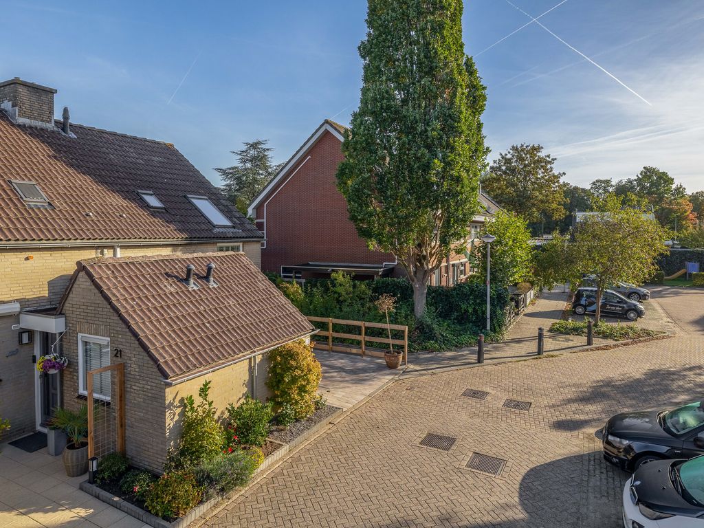 Van Leidenvliet 22, Barendrecht