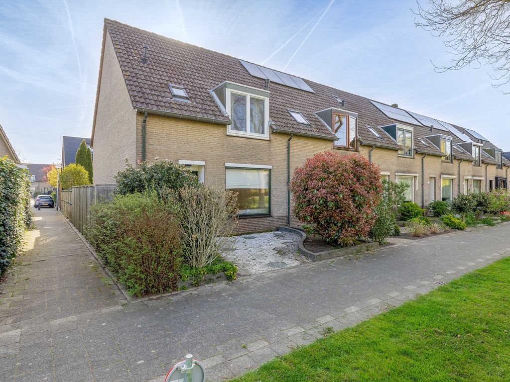 Van Pallandtvliet 21, Barendrecht