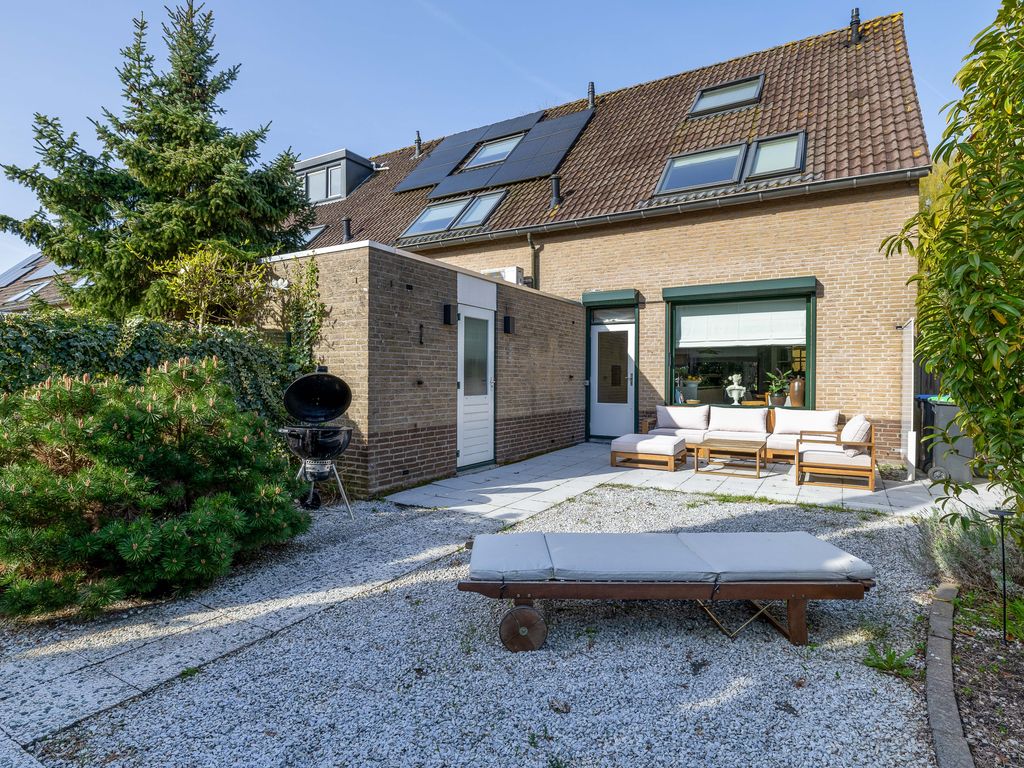 Van Pallandtvliet 21, Barendrecht
