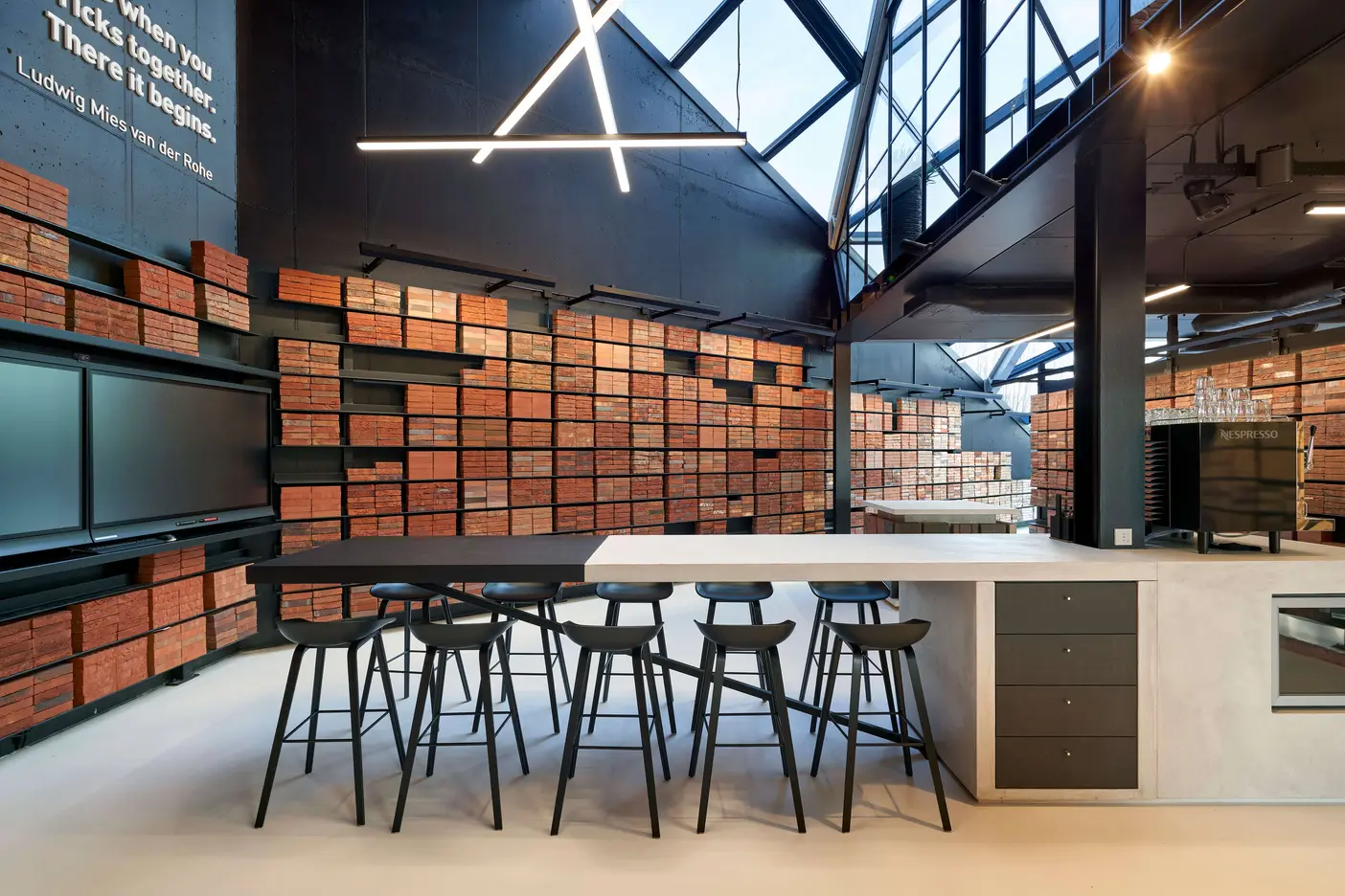 Interieur steen BV