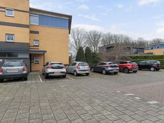 Rusthout 8, DORDRECHT