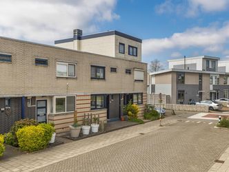 Mahonie 258, DORDRECHT