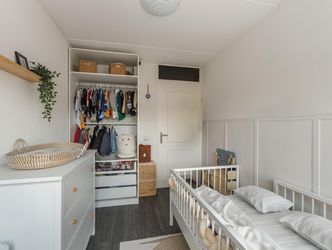 Mahonie 258, DORDRECHT