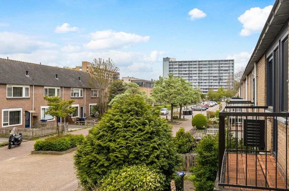 Aldebaranhof 25