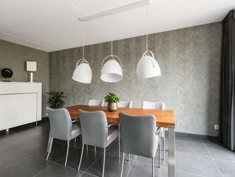 Makore 32, DORDRECHT