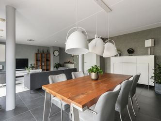 Makore 32, DORDRECHT