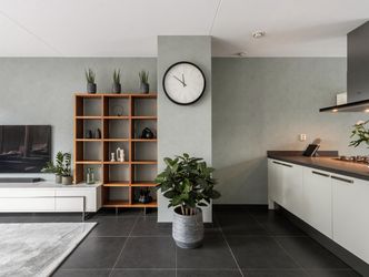 Makore 32, DORDRECHT