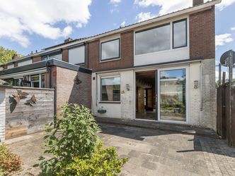 Christiaan Huygensstraat 15, ZWIJNDRECHT